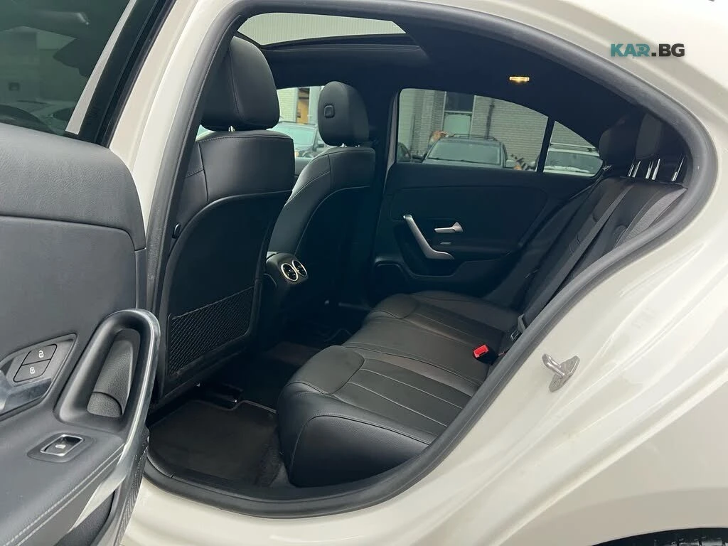 Mercedes-Benz A 220 * Panorama * 4MATIC * АвтоКредит * (ЦЕНА ДО БГ), снимка 10 - Автомобили и джипове - 55061212