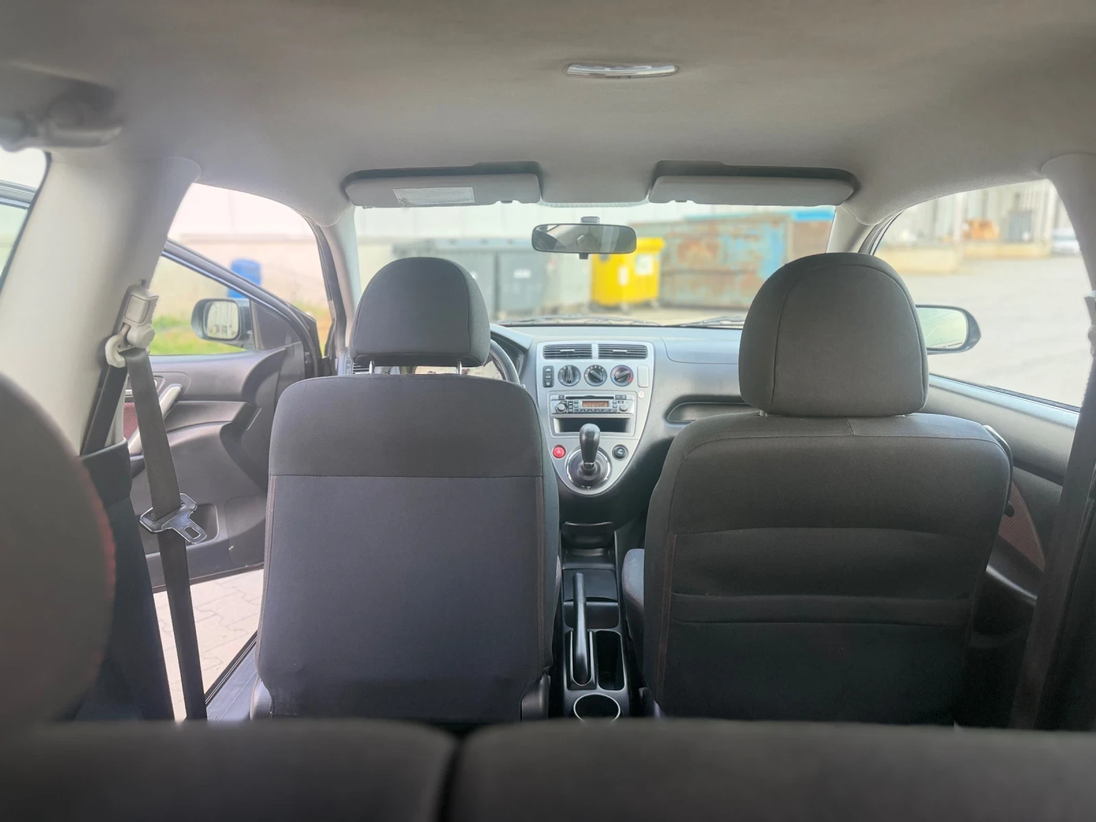 Honda Civic 1.6 V-TEC / SPORT / НОВ ВНОС, снимка 15 - Автомобили и джипове - 55275183