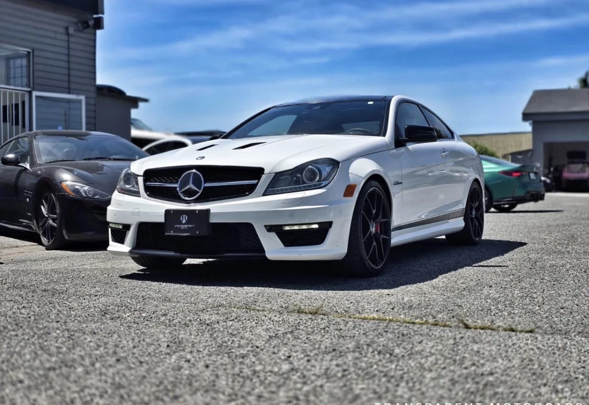 Mercedes-Benz C 63 AMG 507 EDITION * LSD * СЕРВИЗНА ИСТОРИЯ * H&K * 