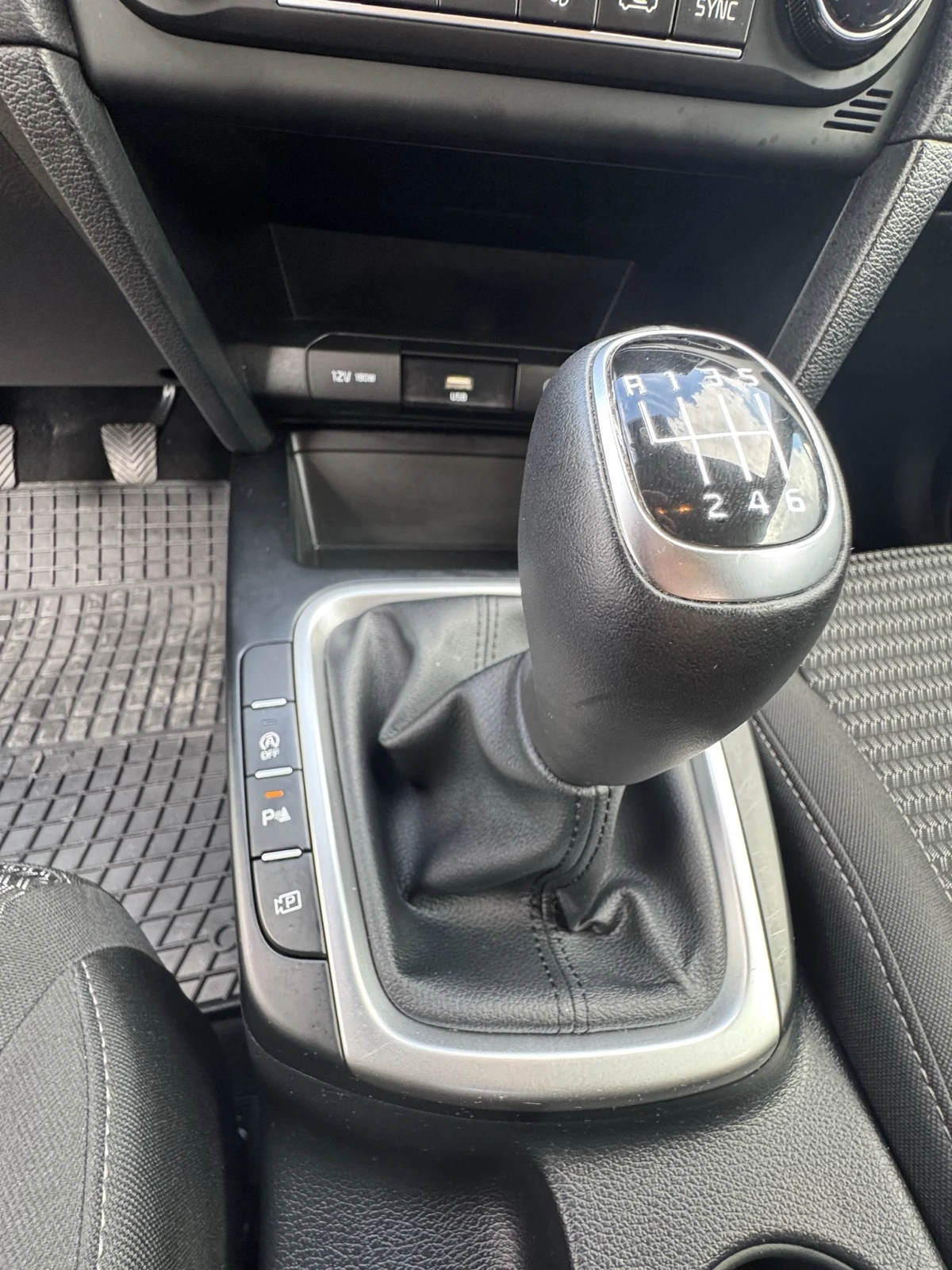 Kia XCeed, снимка 14 - Автомобили и джипове - 55559244