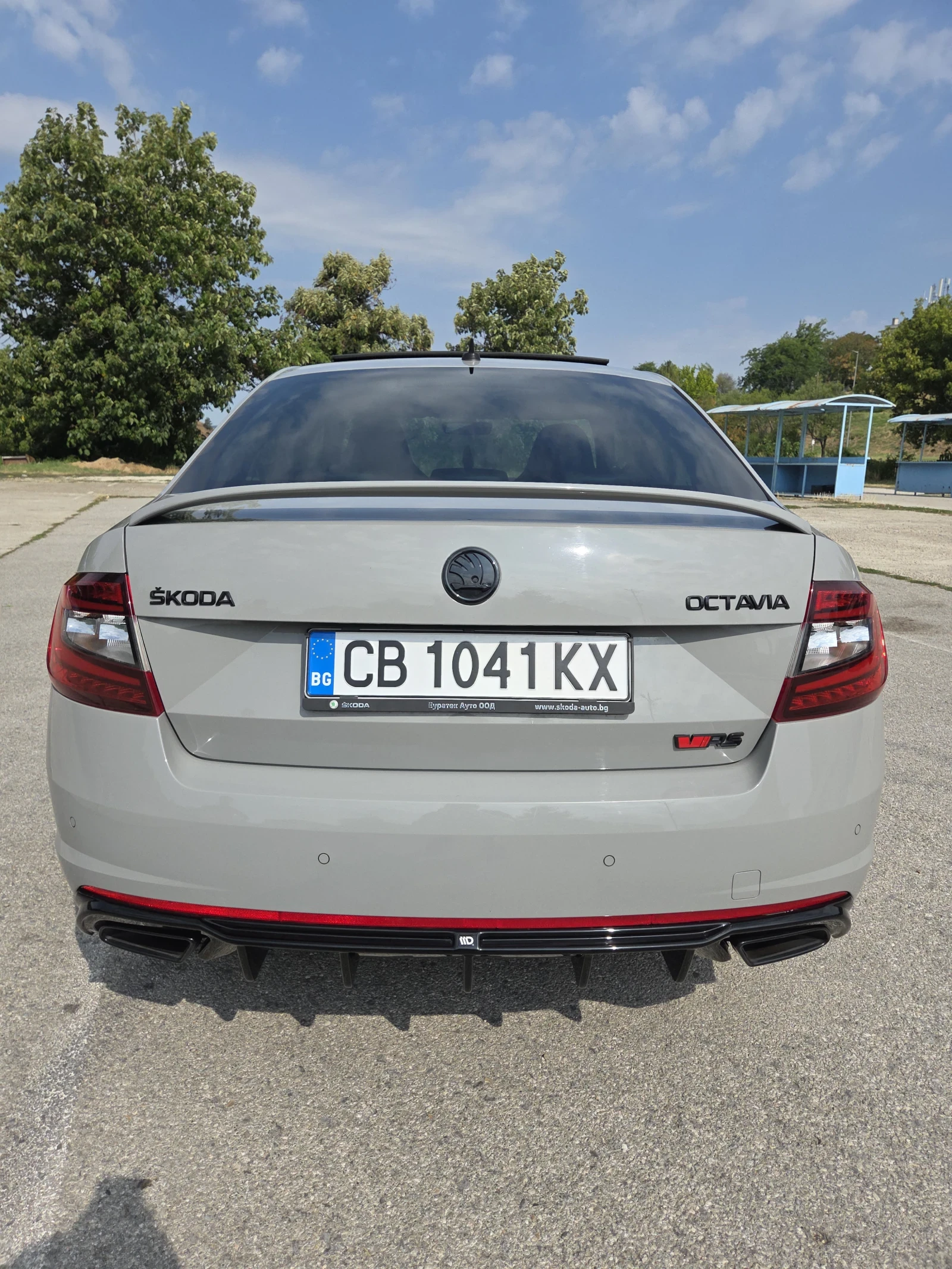 Skoda Octavia 2.0 TSI 245к.с, снимка 5 - Автомобили и джипове - 55601369