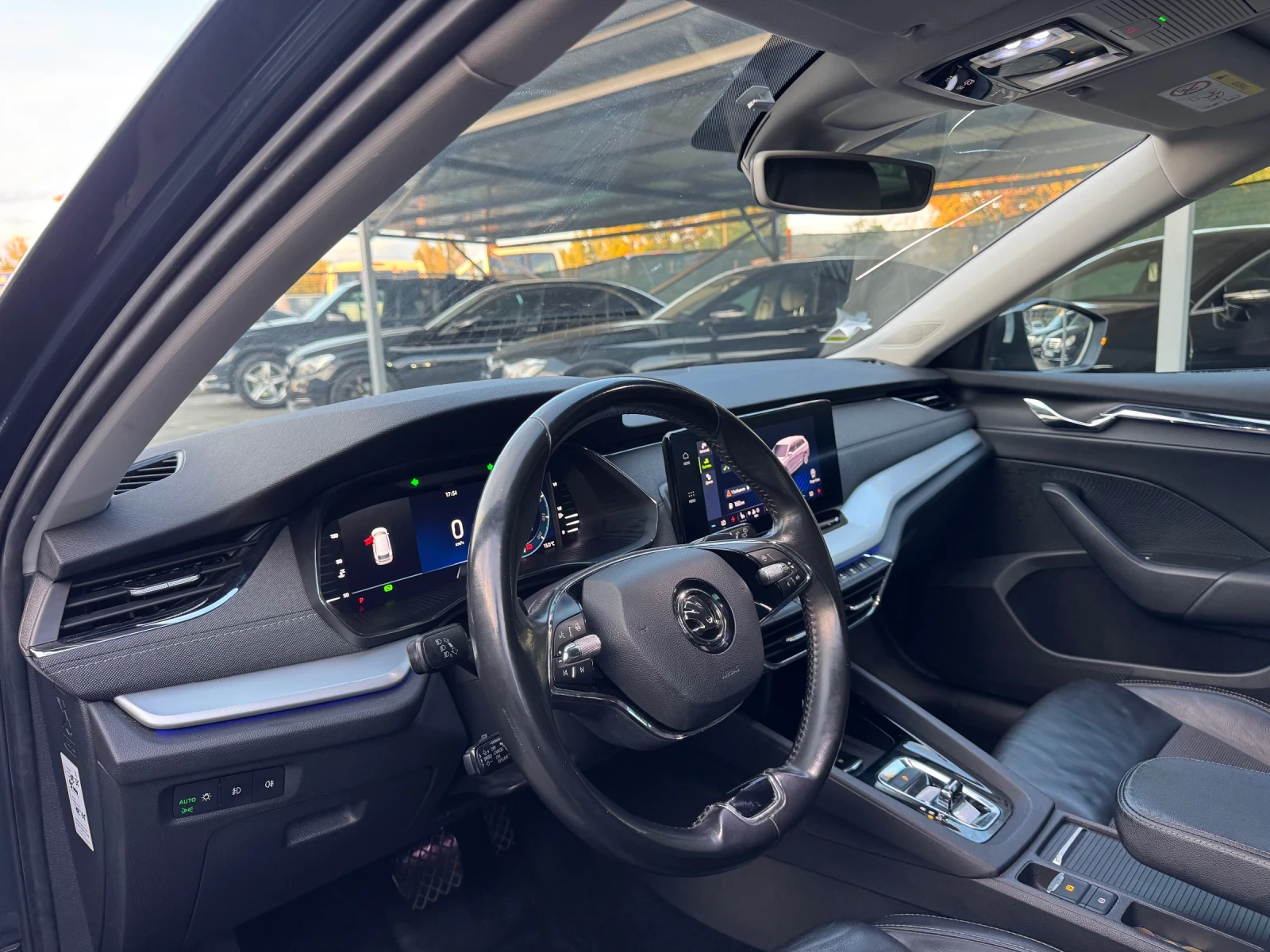 Skoda Octavia 2.0TDI 150k.c AVTOMAT MATRIX, снимка 10 - Автомобили и джипове - 56220508