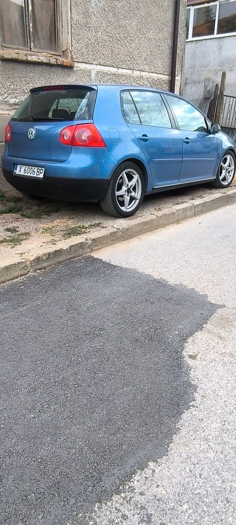 VW Golf 5, снимка 4 - Автомобили и джипове - 56223284