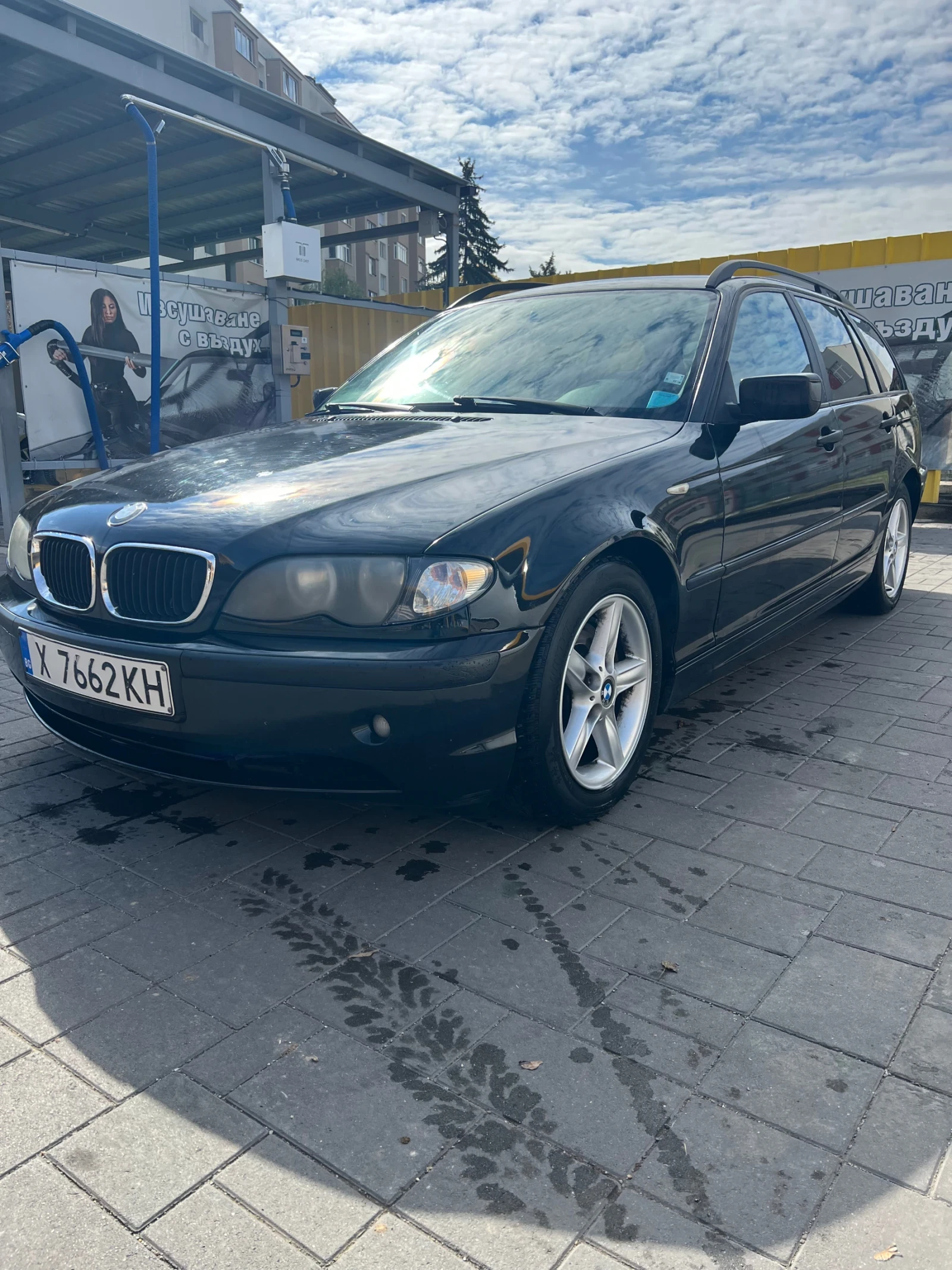 BMW 320
