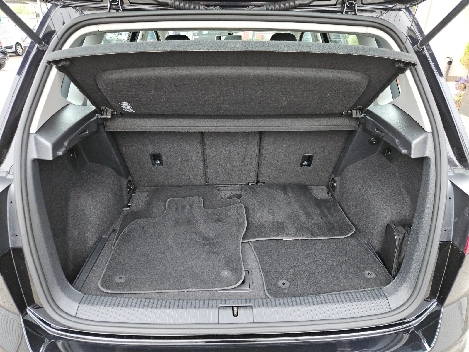 VW Sportsvan 1.6TDI/ComfortLine/�������� �����������/NAVI/EURO6 | Mobile.bg � ����������� 4