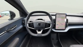 Volvo EX30 51 kWh, снимка 11