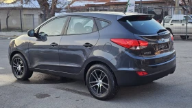 Hyundai IX35 2.0i 4x4 CH-СЕРВИЗНА ИСТ-8бр ДЖАНТИ/ГУМИ-ЛИЗИНГ, снимка 4