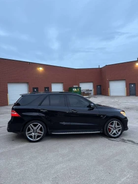 Mercedes-Benz ML 63 AMG 4MATIC * FULL AMG* ОБДУХВАНЕ* ПАНОРАМА* КАМЕРА*  - 13750 € / 26892.66 лв. - 12026933 4