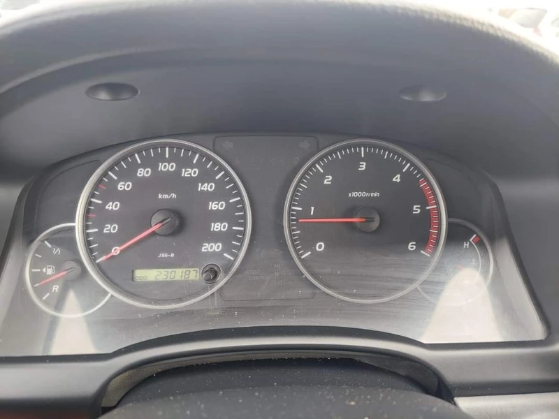 Toyota Land cruiser 3.0 D4D, снимка 7 - Автомобили и джипове - 45753174