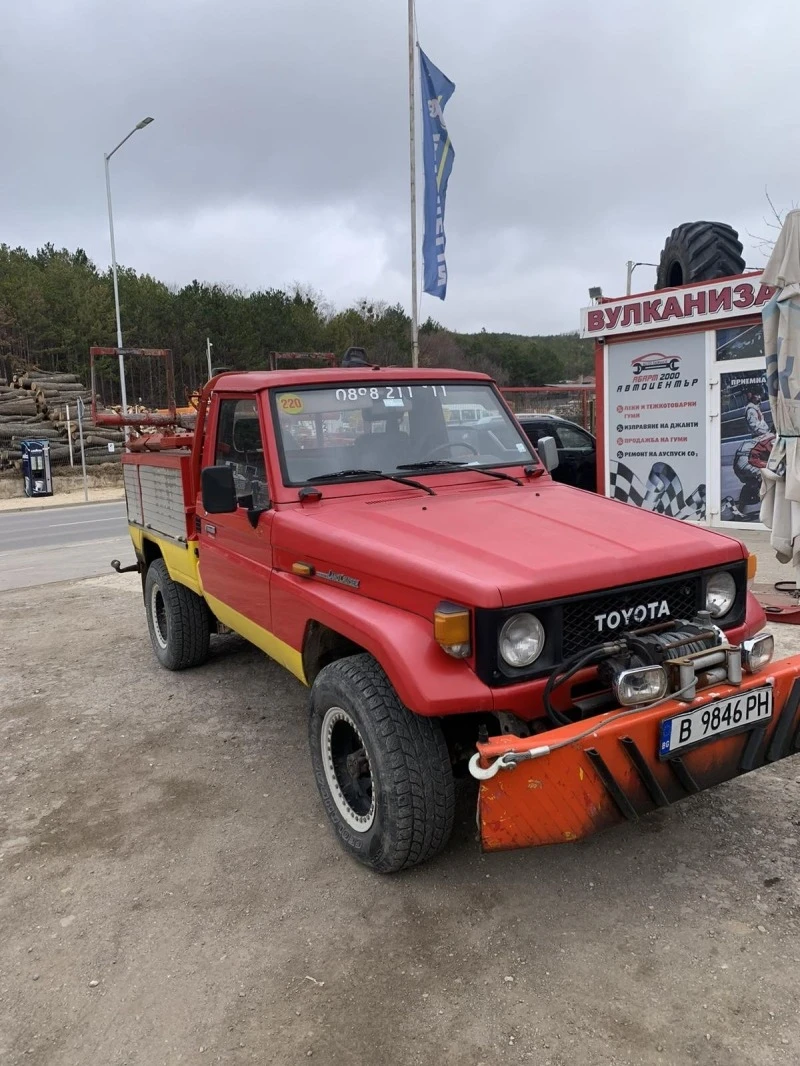 Toyota Land cruiser 3.5, снимка 2 - Автомобили и джипове - 46384310