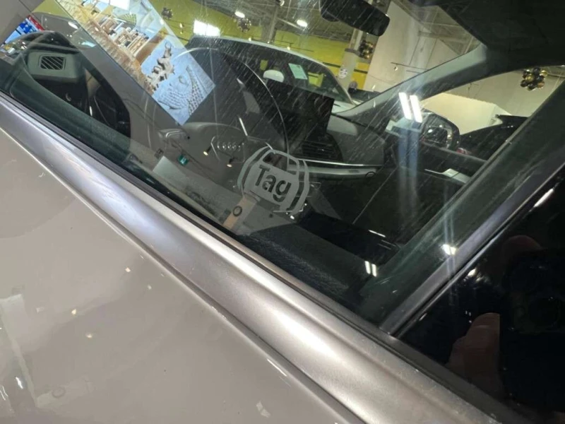 Audi Q5 * quattro Premium * CARFAX * ЦЕНА ДО БГ, снимка 14 - Автомобили и джипове - 53286873