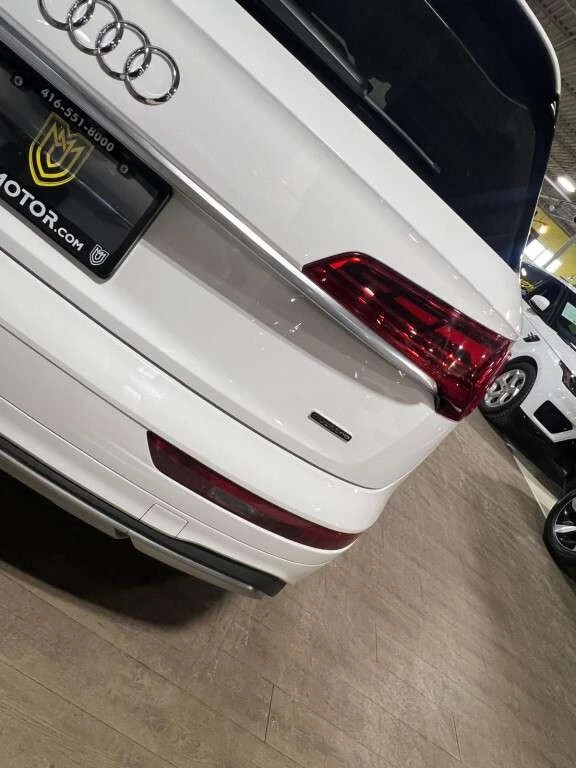 Audi Q5 * quattro Premium * CARFAX * ЦЕНА ДО БГ, снимка 12 - Автомобили и джипове - 53286873