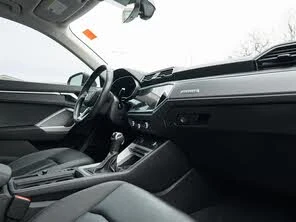 Audi Q3 Quattro * АвтоКредит(ЦЕНА ДО БГ), снимка 9 - Автомобили и джипове - 53852400