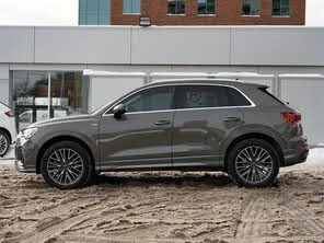 Audi Q3 Quattro * АвтоКредит(ЦЕНА ДО БГ), снимка 3 - Автомобили и джипове - 53852400
