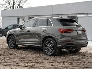 Audi Q3 Quattro * АвтоКредит(ЦЕНА ДО БГ), снимка 4 - Автомобили и джипове - 53852400