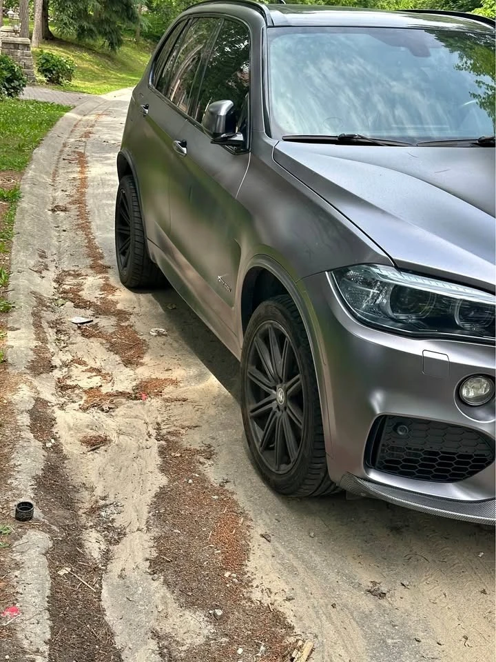 BMW X5 * СИВ САТЕН * ОБДУХВАНЕ * ХЕД-ЪП * М ПАКЕТ, снимка 3 - Автомобили и джипове - 55787160