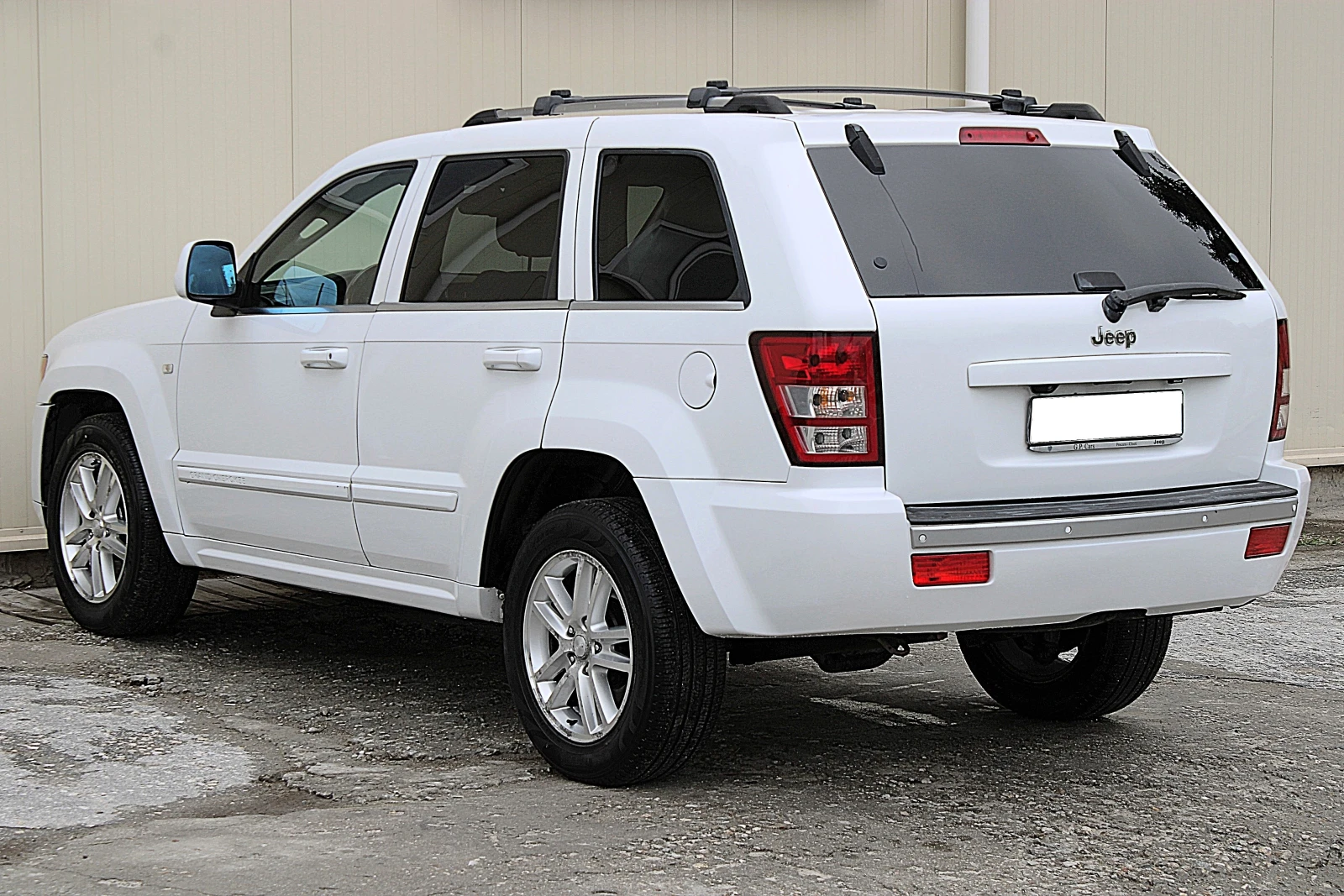 Jeep Grand cherokee 3.0CRD/KAMERA/NAVI/BI XENON/TOP - изображение 4