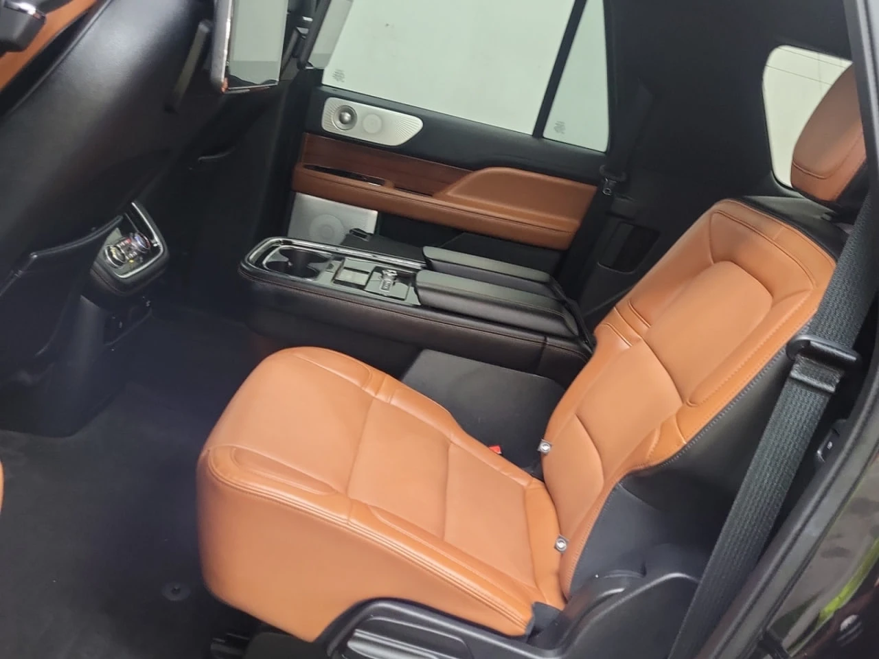 Lincoln Navigator CARFAX*     | Mobile.bg   11