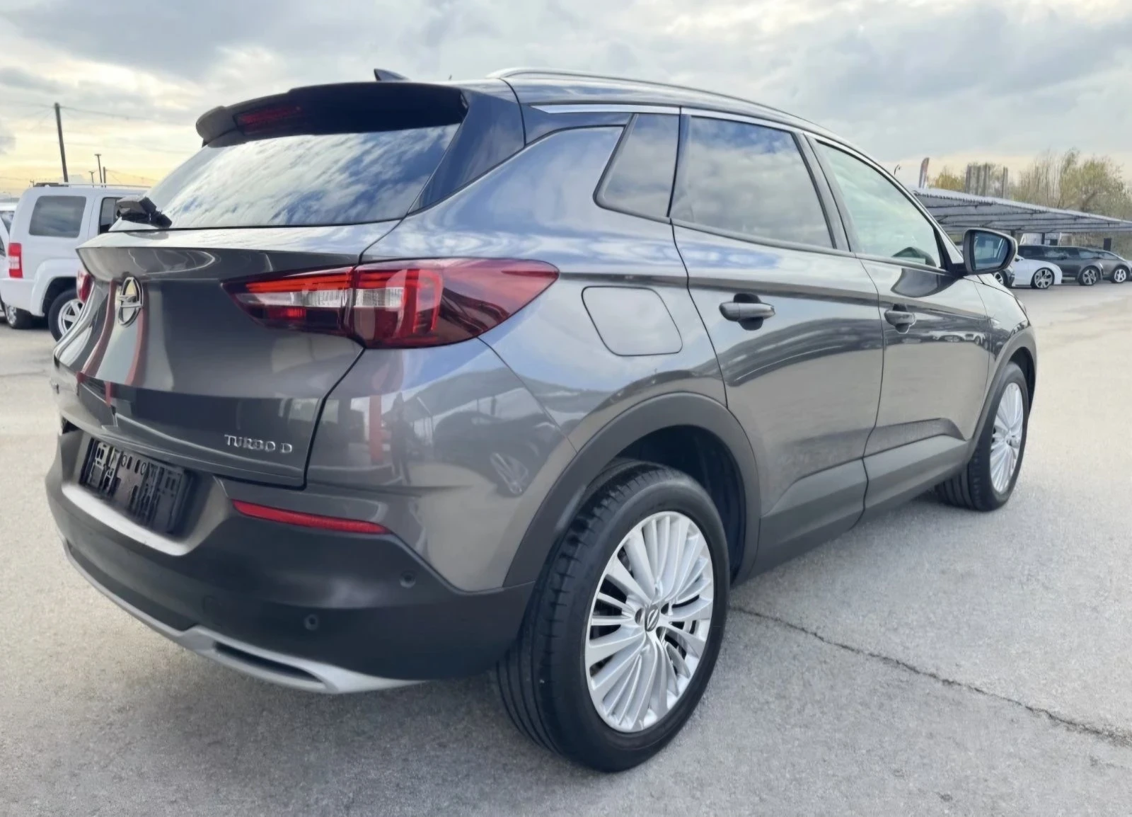 Opel Grandland X 1.6 Diesel  - изображение 4