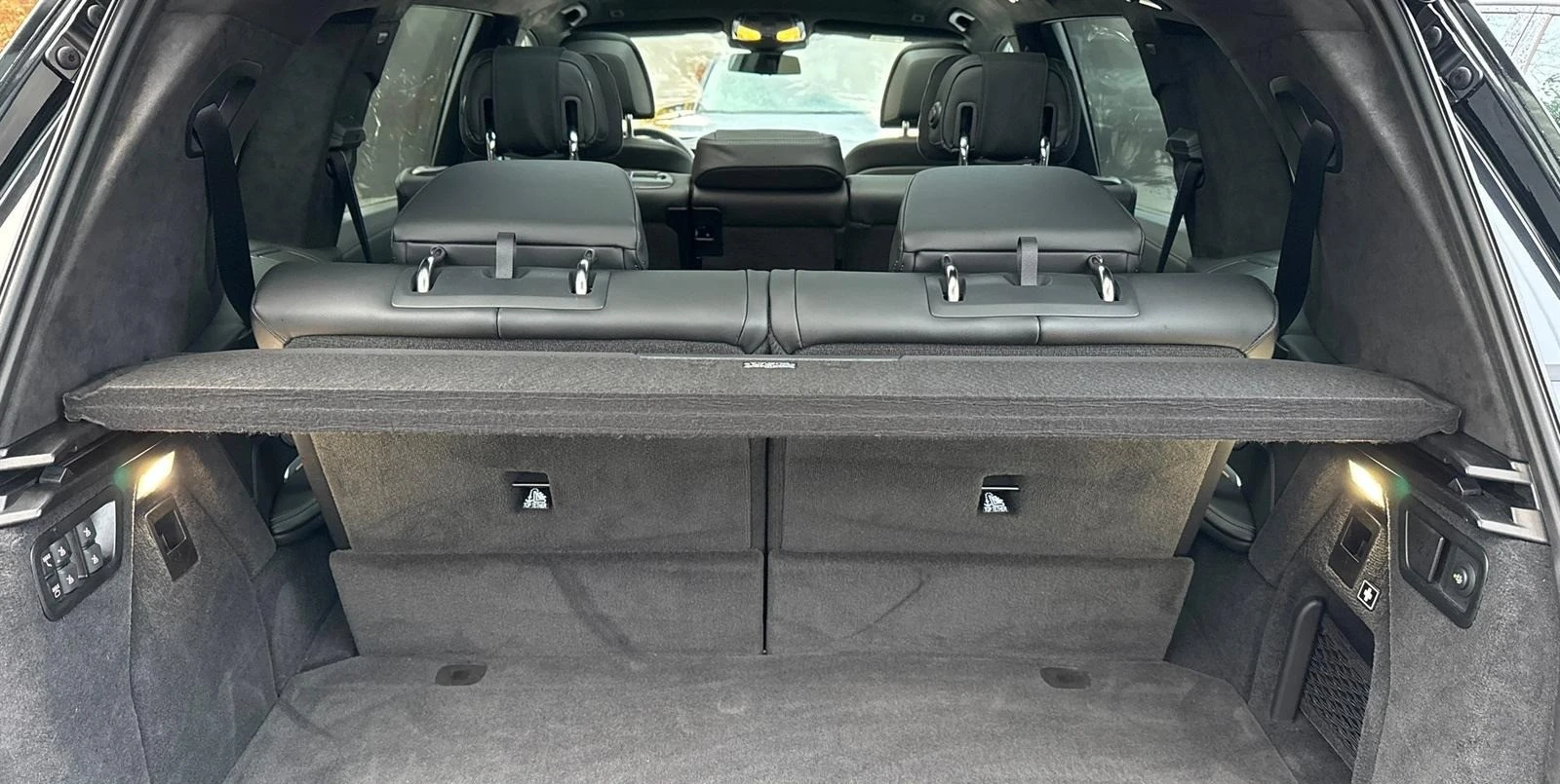 BMW X7 M60i/xDrive/H&K/PANO SKY/HEAD UP/360/ICONIC GLOW/ | Mobile.bg � ����������� 13