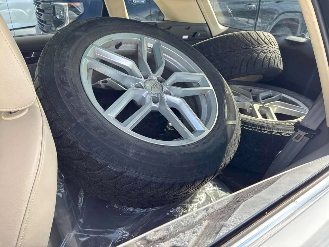 Audi Q5 * 2.0T Progressiv * �� ����������������*  | Mobile.bg � ����������� 16