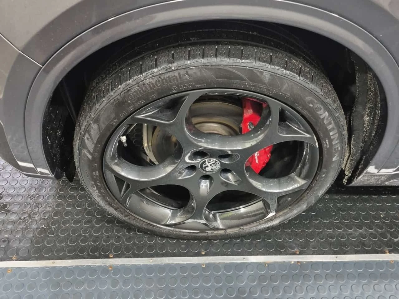 Alfa Romeo Stelvio * VELOCE * CARFAX * ЦЕНА ДО БГ, снимка 14 - Автомобили и джипове - 53954521