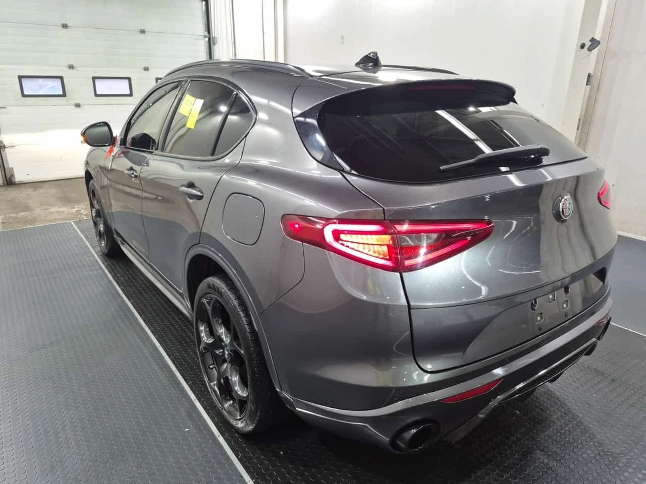 Alfa Romeo Stelvio * VELOCE * CARFAX * ЦЕНА ДО БГ, снимка 6 - Автомобили и джипове - 53954521