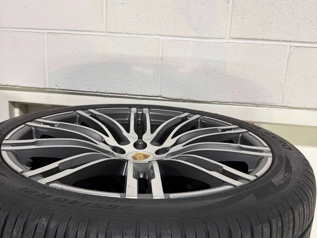 Porsche Macan * Turbo * ВЪЗДУХ * 2 КЛЮЧА * PANO * ОБДУХВАНЕ, снимка 16 - Автомобили и джипове - 54151245