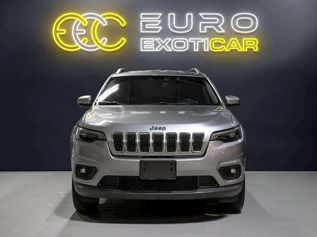Jeep Cherokee * APPLE CARPLAY | ANDROID AUTO | REARVIEW CAMERA *, снимка 2 - Автомобили и джипове - 54948677