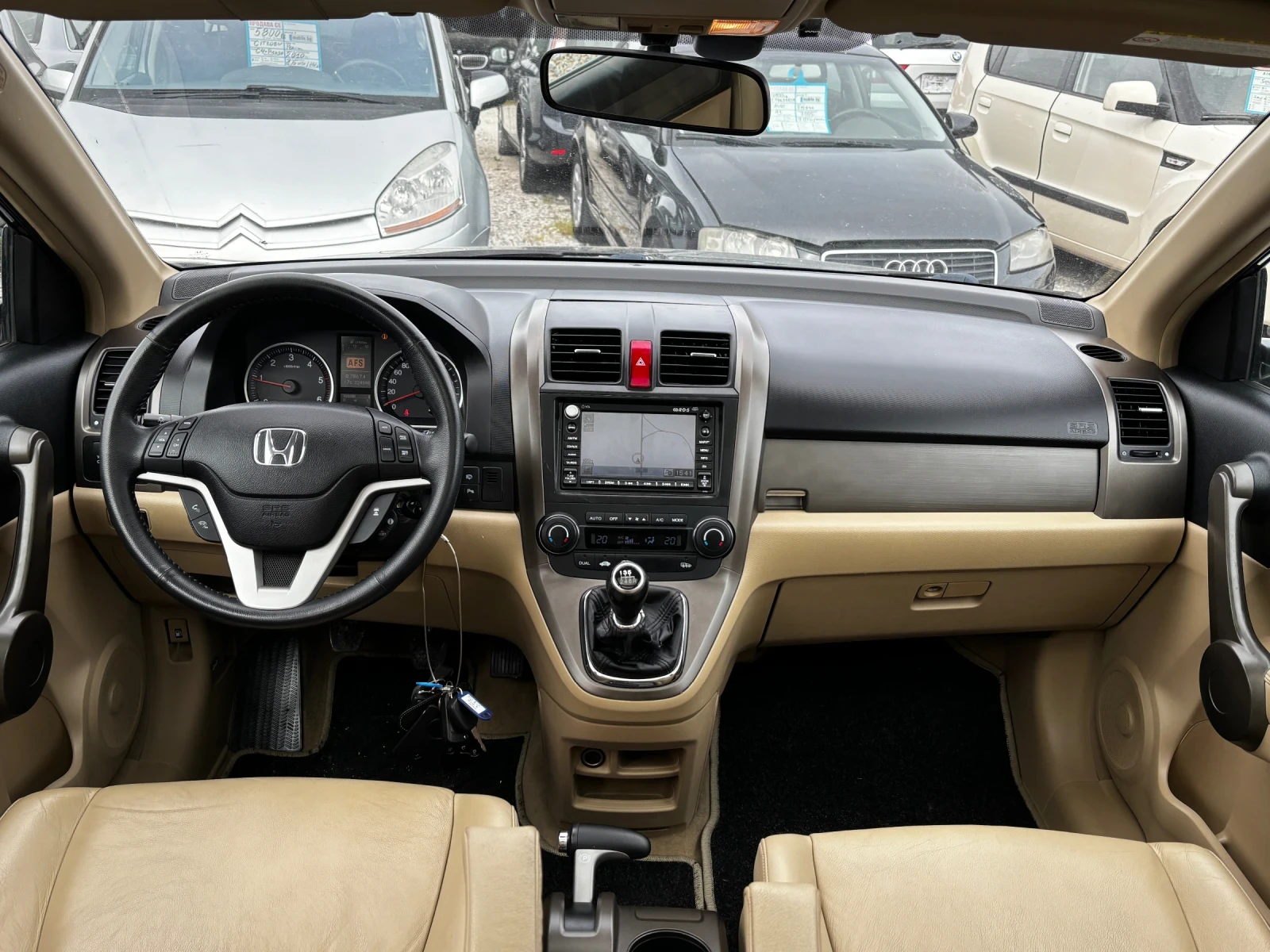 Honda Cr-v, снимка 9 - Автомобили и джипове - 55356472