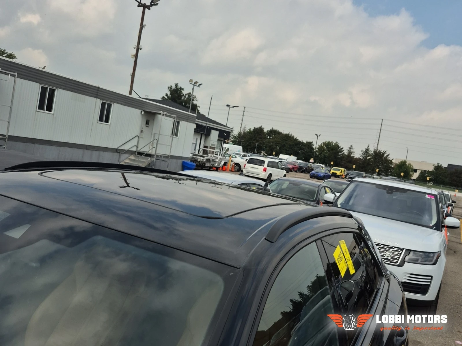 Audi RSQ8, снимка 7 - Автомобили и джипове - 55928838