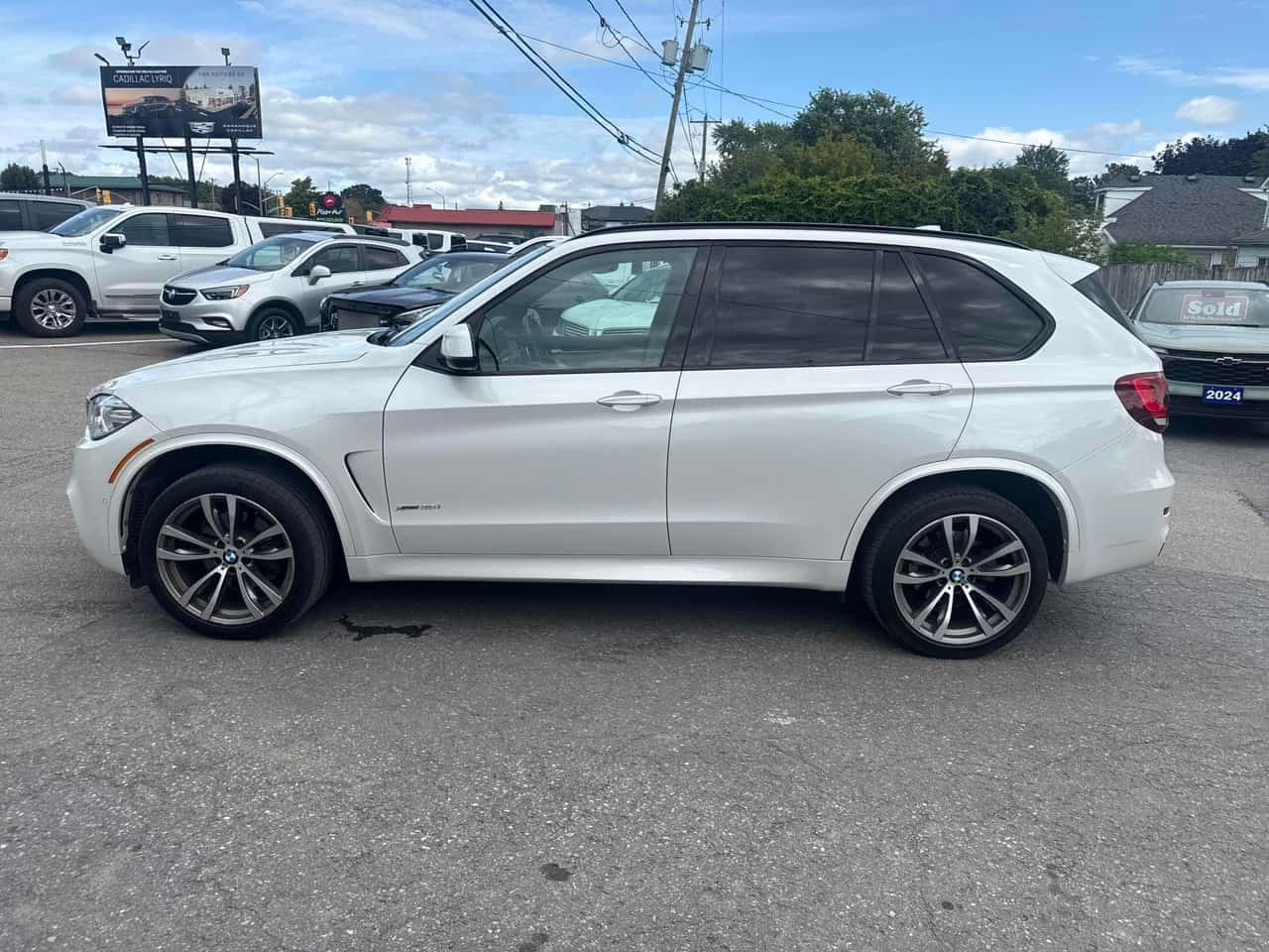 BMW X5 * xDrive35i * CARFAX * БЕЗ ПЪРВОНАЧАЛНА ВНОСКА, снимка 2 - Автомобили и джипове - 56187461