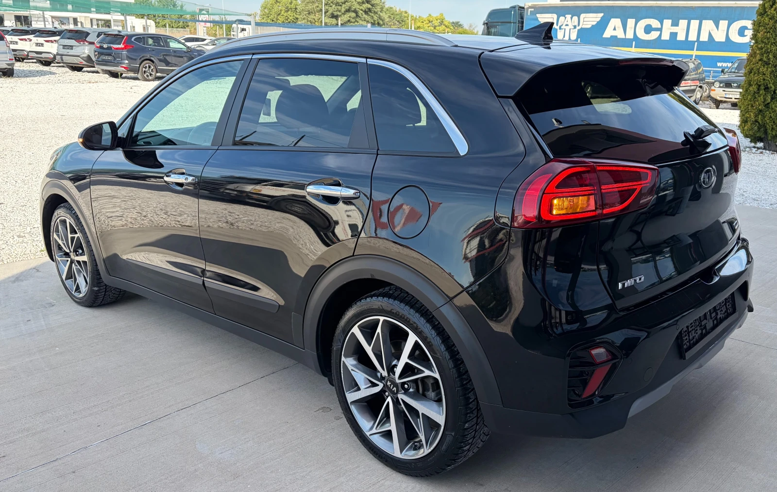Kia Niro 1.6 HEV , снимка 6 - Автомобили и джипове - 56223410