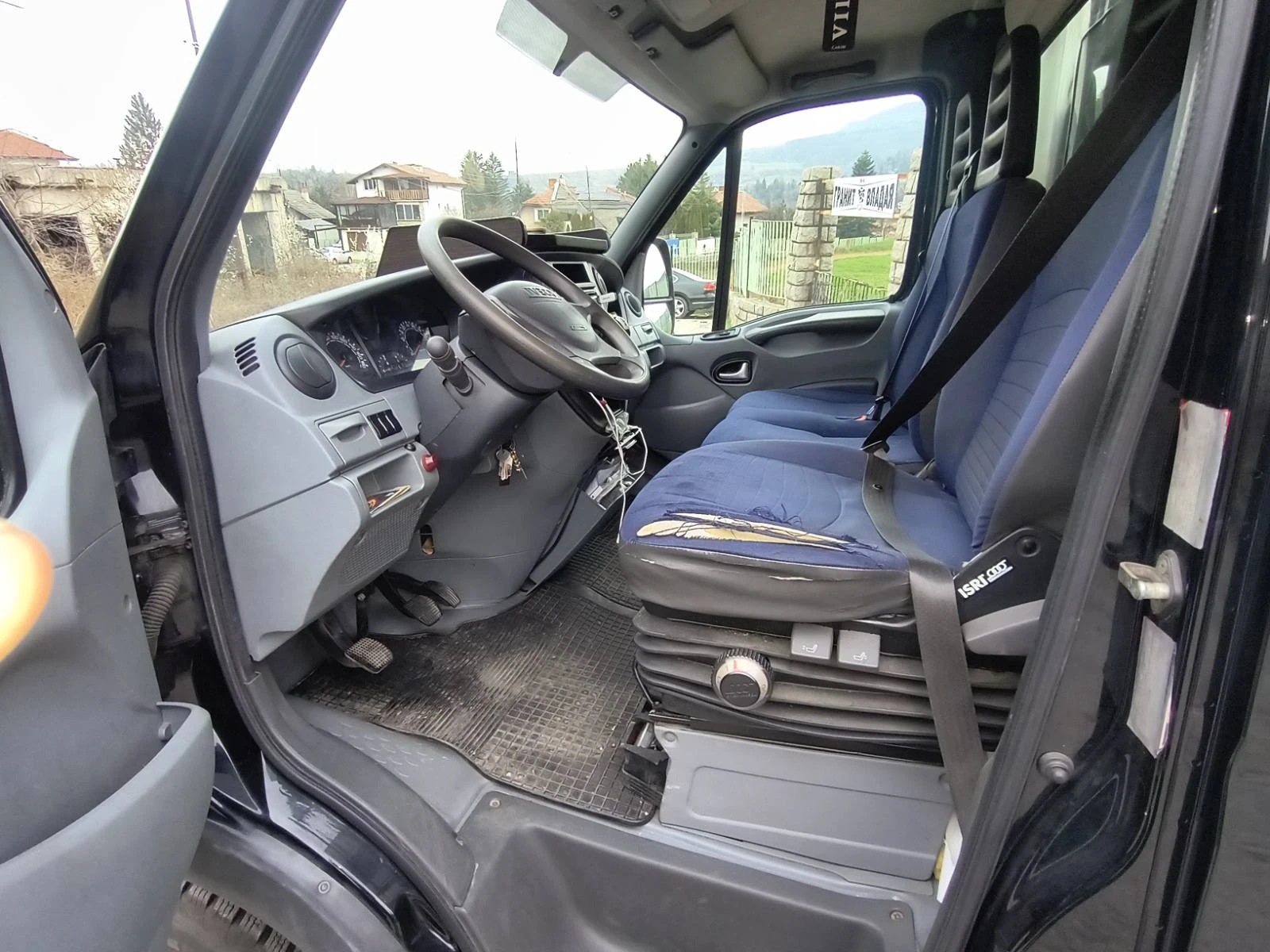 Iveco Daily 35s14, снимка 9 - Бусове и автобуси - 54200384