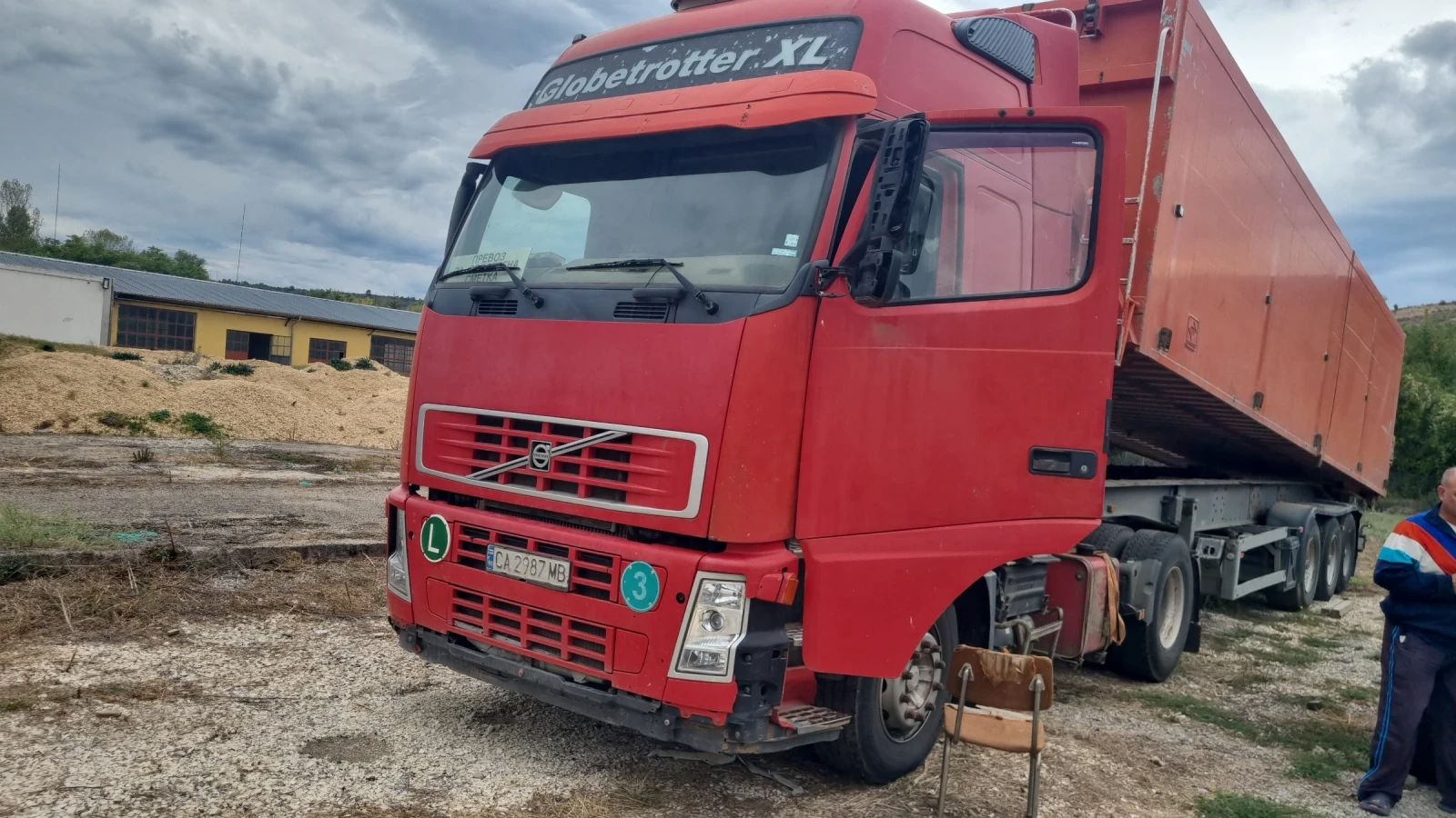 Volvo F12