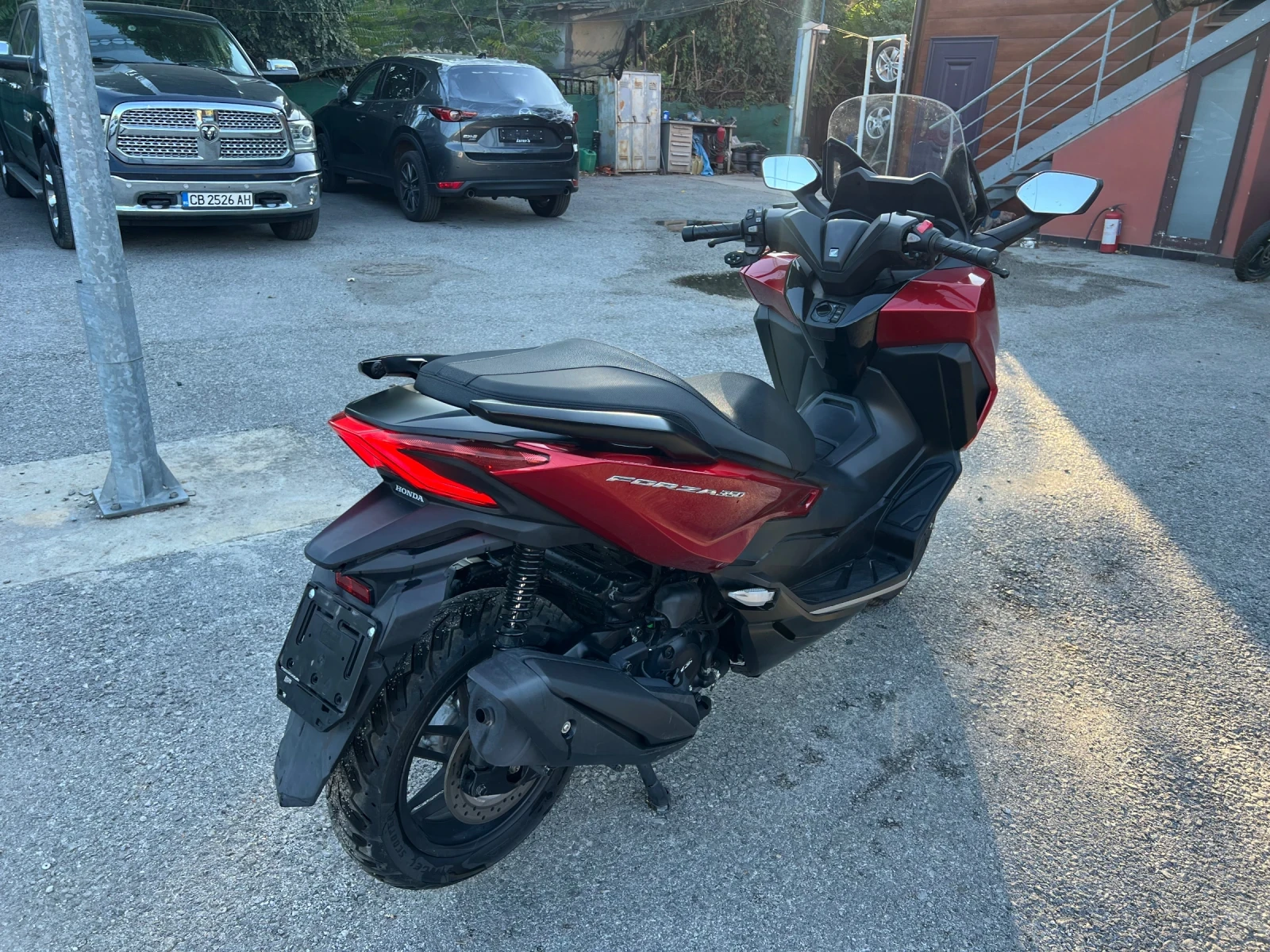 Honda Forza 350 i ABS TCS LED, снимка 5 - Мотоциклети и мототехника - 56334261