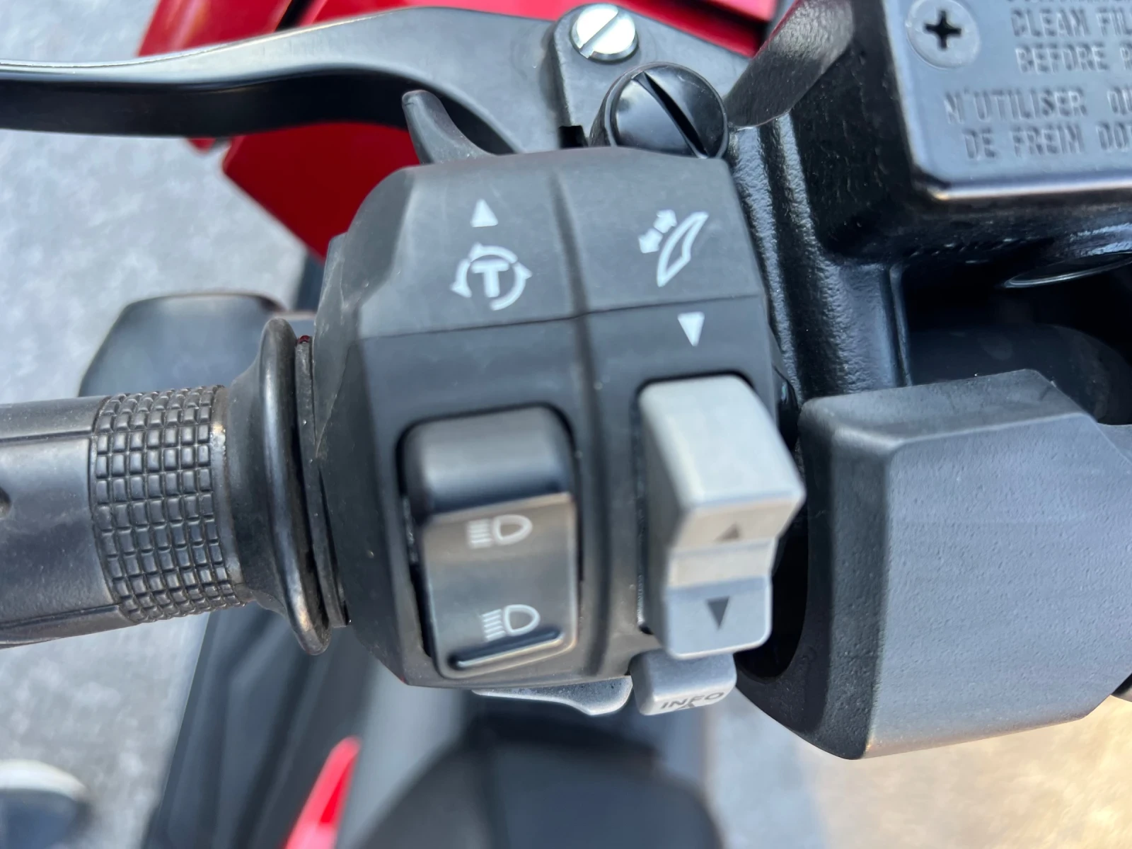Honda Forza 350 i ABS TCS LED, снимка 13 - Мотоциклети и мототехника - 56334261
