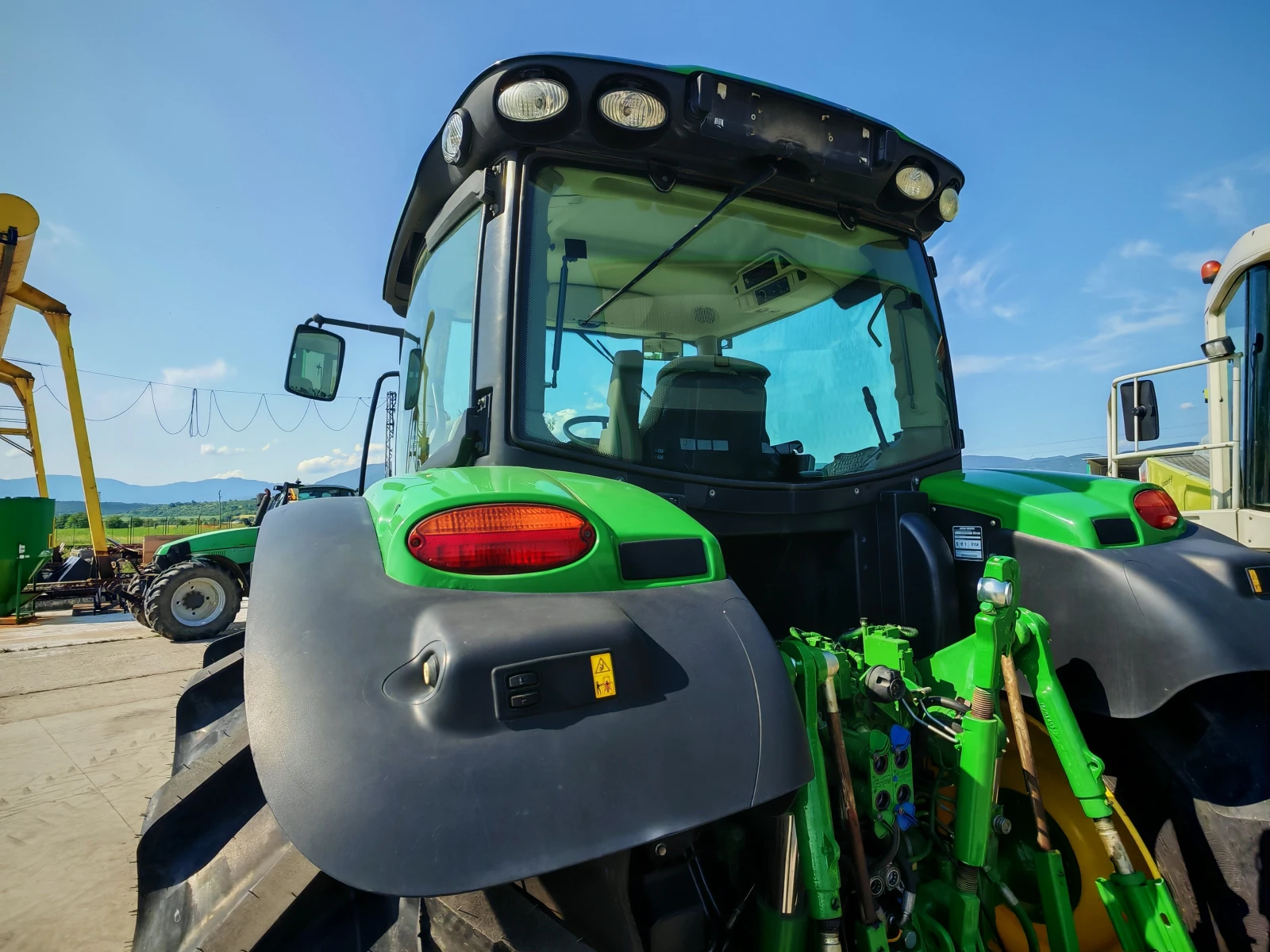 Трактор John Deere 6170R лизинг с първоначална вноска 20% - изображение 10