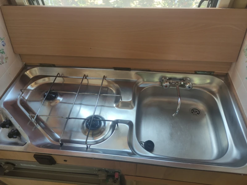 Кемпер Fiat Ducato 1.9 TD, снимка 12 - Каравани и кемпери - 51187126