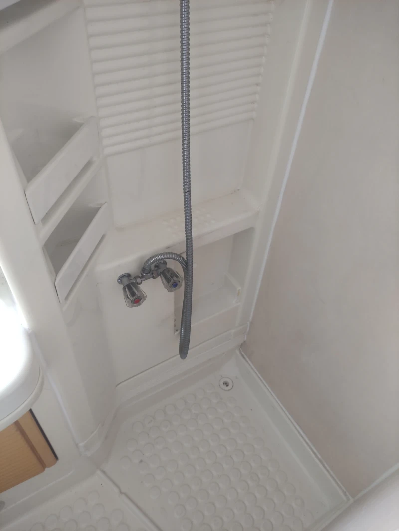 Кемпер Fiat Ducato 1.9 TD, снимка 10 - Каравани и кемпери - 51187126