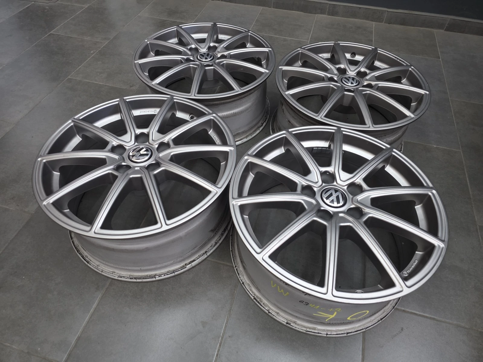 Джанти за VW, снимка 4 - Гуми и джанти - 56717986
