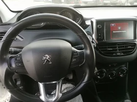 Peugeot 208 1.2i kli italia, снимка 15