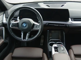 BMW iX1 xDrive30, снимка 7