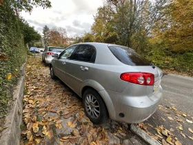 Обява за продажба на Chevrolet Lacetti 1.6/110к.с. Бензин-Газ Автоматик ~4 499 лв. - изображение 4 | Auto.bg Обява за продажба на Chevrolet Lacetti 1.6/110к.с. Бензин-Газ Автоматик ~4 499 лв. - изображение 4