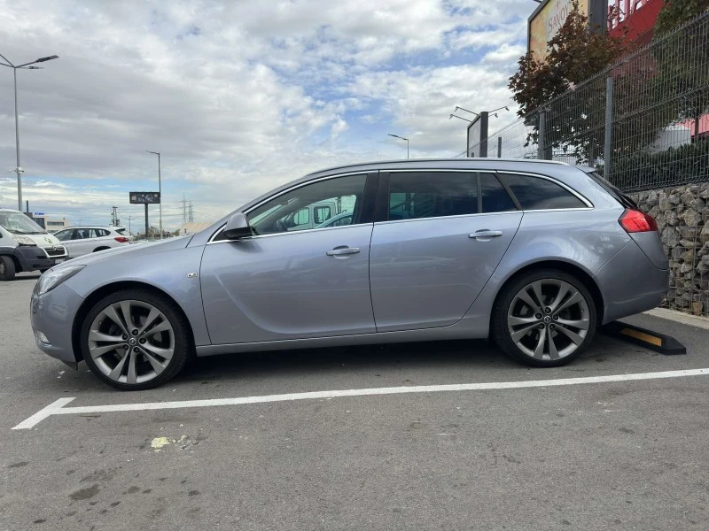 Opel Insignia, снимка 5 - Автомобили и джипове - 43079185