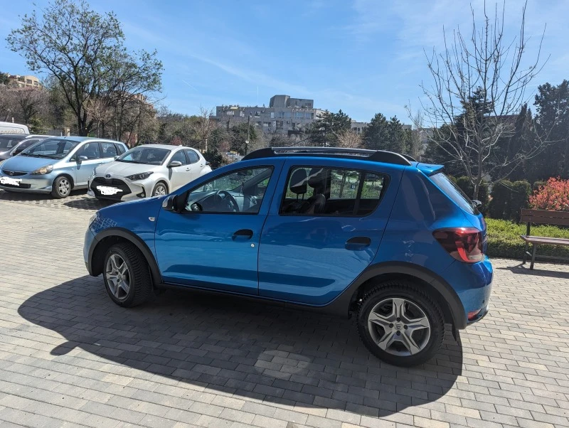 Dacia Sandero Stepway, снимка 3 - Автомобили и джипове - 46952065