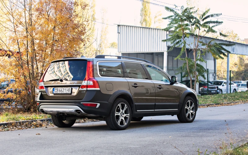 Volvo Xc70 D4 2WD, снимка 3 - Автомобили и джипове - 47954324