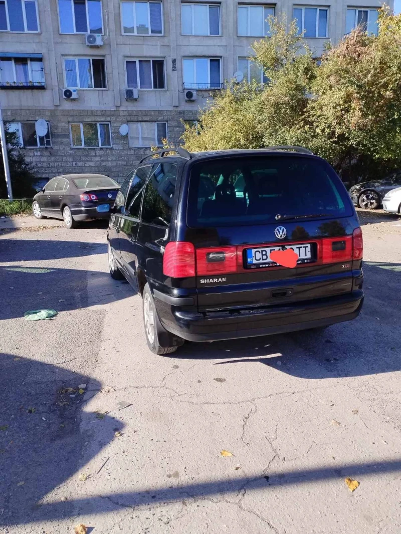 VW Sharan Миниван, снимка 3 - Автомобили и джипове - 48276986