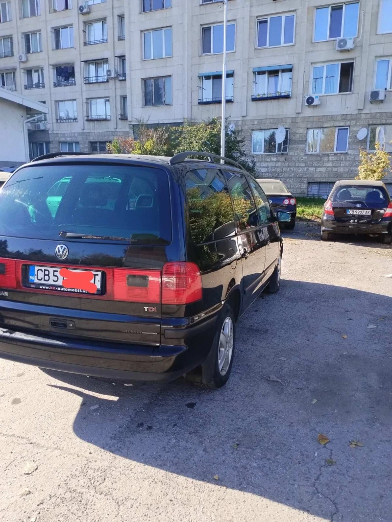 VW Sharan Миниван, снимка 2 - Автомобили и джипове - 48276986