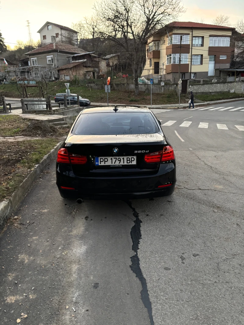 BMW 320, снимка 4 - Автомобили и джипове - 48368347